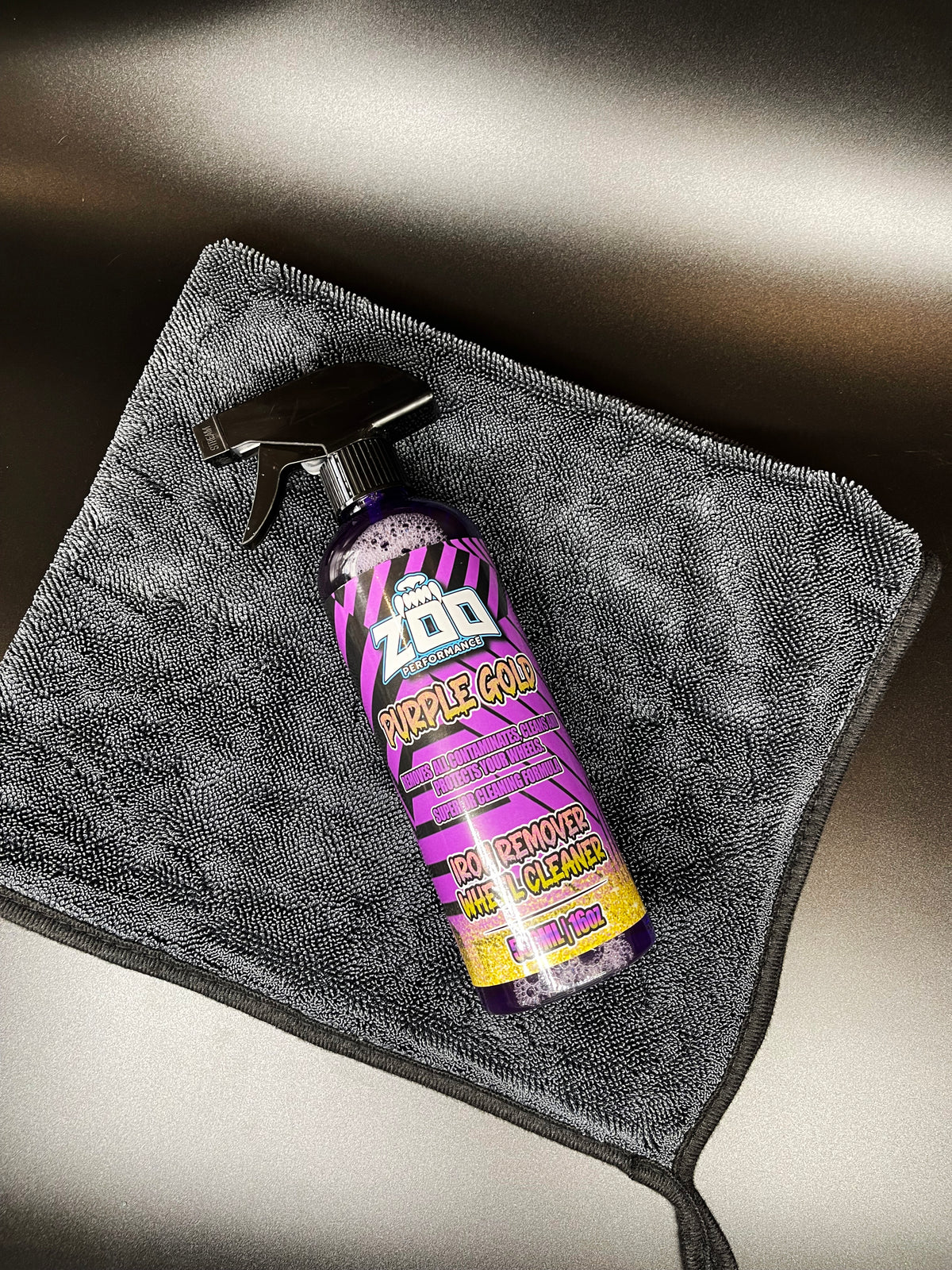 "THE ESSENTIALS"  CAR CLEANING KIT